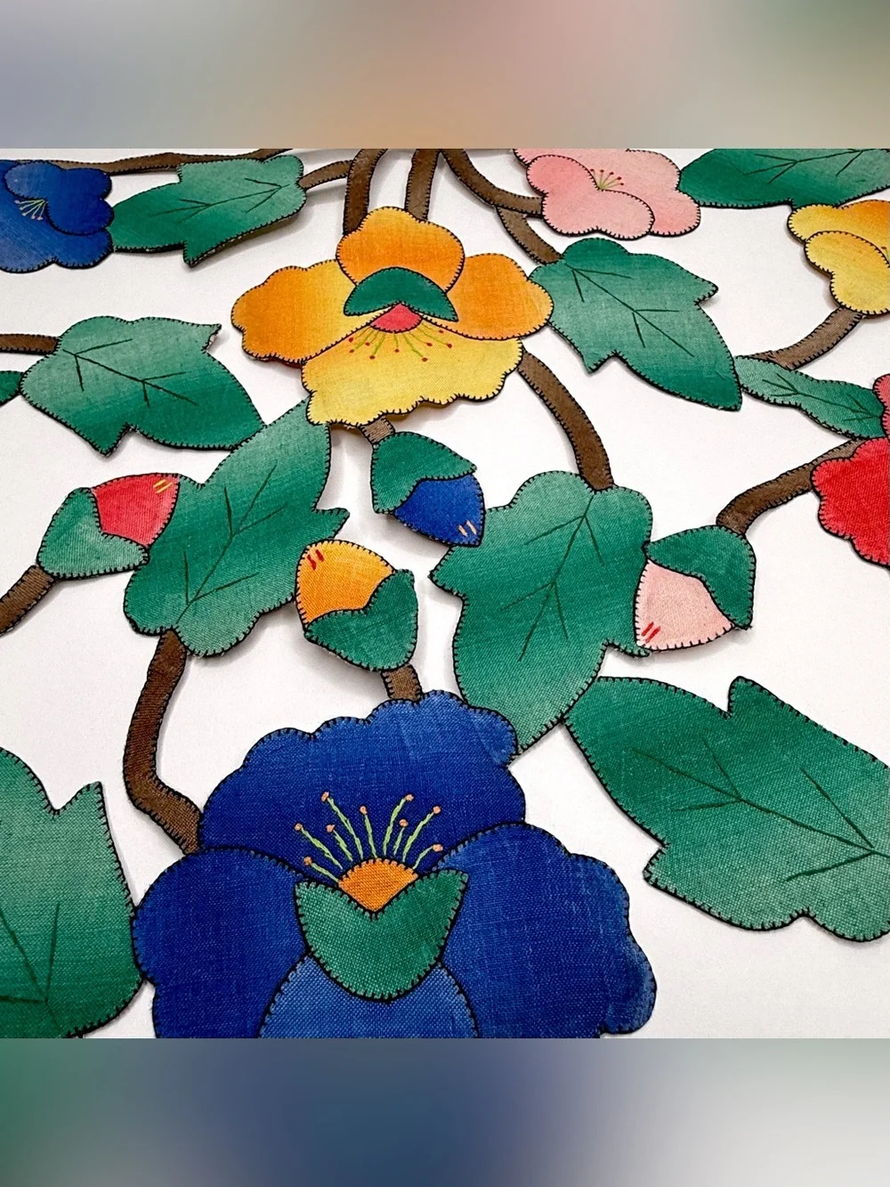 Vintage Handmade Cutwork Placemats Set 6 Dutch St Maarten Floral Applique 19x14”